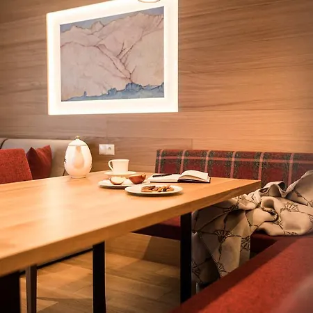 Slow Living - Unikat Mit Sauna Apartment Fiss
